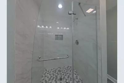 [Address not provided], Saint Petersburg, FL 33710 - Photo 16