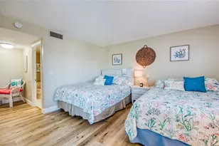 10216 Regal Dr, Largo, FL 33774 - Photo 24