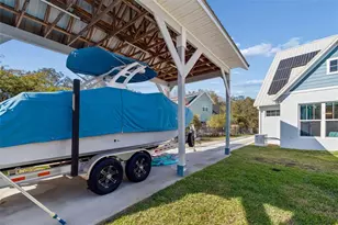 1516 Grandview Dr, Tarpon Springs, FL 34689 - Photo 80