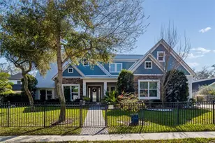 1516 Grandview Dr, Tarpon Springs, FL 34689 - Photo 2