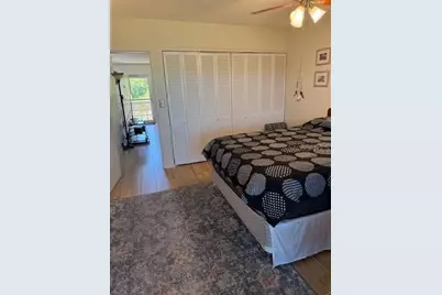 1051 79th Avenue N #202, Saint Petersburg, FL 33702 - Photo 24