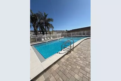 1051 79th Avenue N #202, Saint Petersburg, FL 33702 - Photo 36