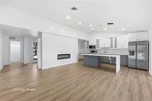 1325 Riverside Dr, Tarpon Springs, FL 34689 - Photo 8