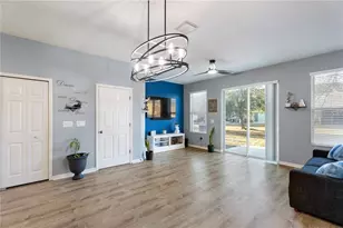 6727 Holly Heath Dr, Riverview, FL 33578 - Photo 6