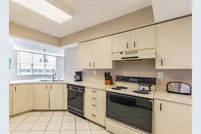 6081 Bahia Del Mar Circle #349, Saint Petersburg, FL 33715 - Photo 6