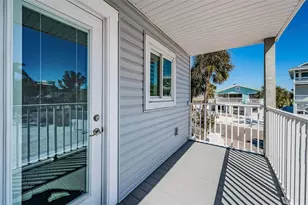 12274 1st St W, Treasure Island, FL 33706 - Photo 24