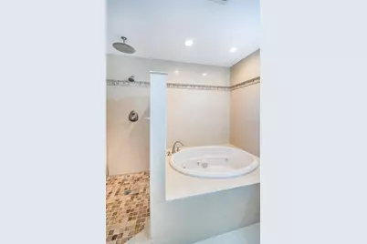 12274 1st Street W #8, Treasure Island, FL 33706 - Photo 42
