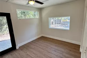 18812 Carr Dr, Lutz, FL 33559 - Photo 12