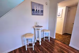 501 E Bay Dr, Largo, FL 33770 - Photo 6