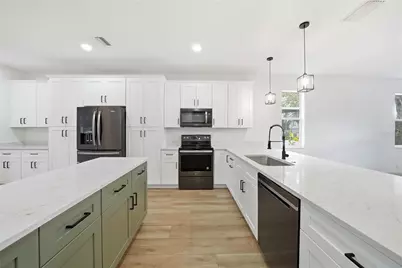 6931 34th Avenue E, Palmetto, FL 34221 - Photo 8