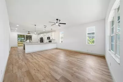 6931 34th Avenue E, Palmetto, FL 34221 - Photo 4