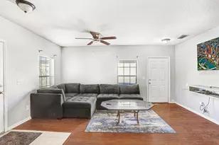 2322 28th Ave E, Palmetto, FL 34221 - Photo 6