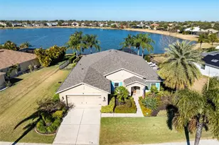 5431 Sandy Shell Dr, Apollo Beach, FL 33572 - Photo 1