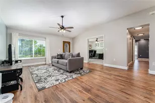 5431 Sandy Shell Dr, Apollo Beach, FL 33572 - Photo 16