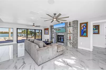583 Crystal Drive, Madeira Beach, FL 33708 - Photo 8