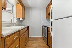 6439 Eden Ln, Tampa, FL 33634 - Photo 12