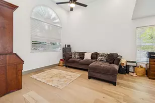 14505 Thornfield Ct, Tampa, FL 33624 - Photo 10