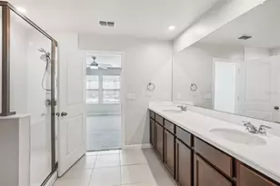 4304 Cloud Hopper Wy, Lutz, FL 33559 - Photo 22