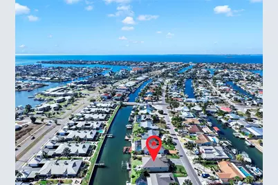 916 Spindle Palm Way, Apollo Beach, FL 33572 - Photo 4