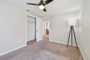 8605 Leighton Dr, Tampa, FL 33614 - Photo 30