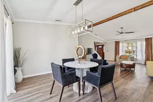 8605 Leighton Dr, Tampa, FL 33614 - Photo 6