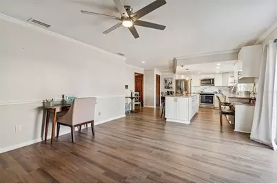 8605 Leighton Drive, Tampa, FL 33614 - Photo 16