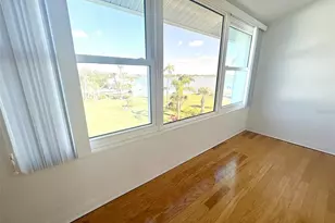 1819 Shore Dr S, South Pasadena, FL 33707 - Photo 12