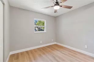 12105 N 53rd St, Temple Terrace, FL 33617 - Photo 18