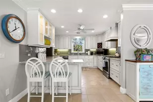 101 Shore Dr, Dunedin, FL 34698 - Photo 24