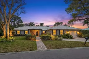 101 Shore Dr, Dunedin, FL 34698 - Photo 2