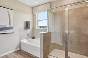 2456 Stratten Dr, Zephyrhills, FL 33541 - Photo 30