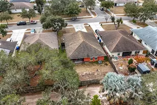 11112 Hidden Breeze Dr, Wimauma, FL 33598 - Photo 36