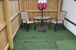 9301 N 16th St, Tampa, FL 33612 - Photo 8