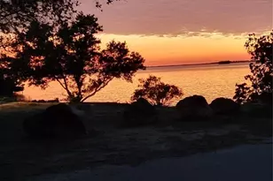 401 Pennsylvania Ave, Crystal Beach, FL 34681 - Photo 50