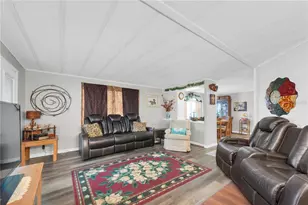 1934 Blue Lake Dr, Lakeland, FL 33801 - Photo 2
