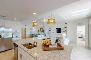 12998 Blackberry Ct, Venice, FL 34293 - Photo 10