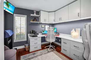 18406 Eastwyck Dr, Tampa, FL 33647 - Photo 16