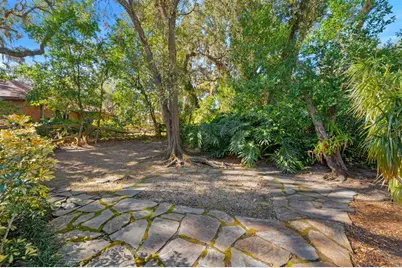 2525 Laurelwood Lane, Valrico, FL 33596 - Photo 28