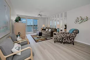 6085 Bahia Del Mar Cir, Saint Petersburg, FL 33715 - Photo 10