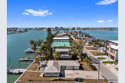 837 Bay Point Drive, Madeira Beach, FL 33708 - Photo 16