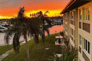 4678 Marine Pkwy, New Port Richey, FL 34652 - Photo 38