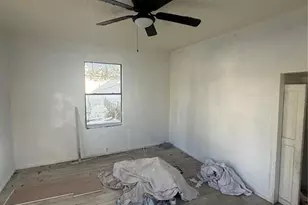 1015 E Columbus Dr, Tampa, FL 33605 - Photo 10