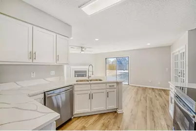 239 Dempsey Way, Orlando, FL 32835 - Photo 12