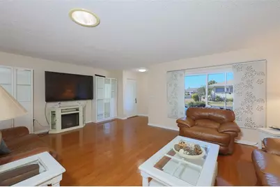 318 Fairside Court, Sun City Center, FL 33573 - Photo 6