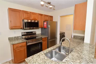 10265 Gandy Boulevard N #1010, Saint Petersburg, FL 33702 - Photo 6