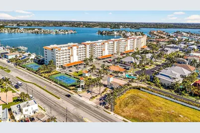 105 Wimbledon Court, Redington Shores, FL 33708 - Photo 72