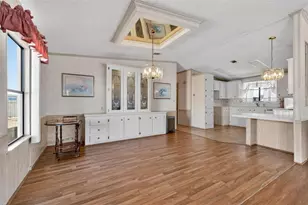 3836 William Hume Dr, Zephyrhills, FL 33541 - Photo 14