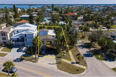 879 Eldorado Avenue, Clearwater Beach, FL 33767 - Photo 10