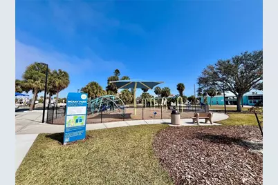 879 Eldorado Avenue, Clearwater Beach, FL 33767 - Photo 6