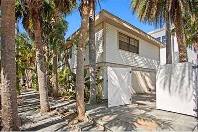 879 Eldorado Avenue, Clearwater Beach, FL 33767 - Photo 8